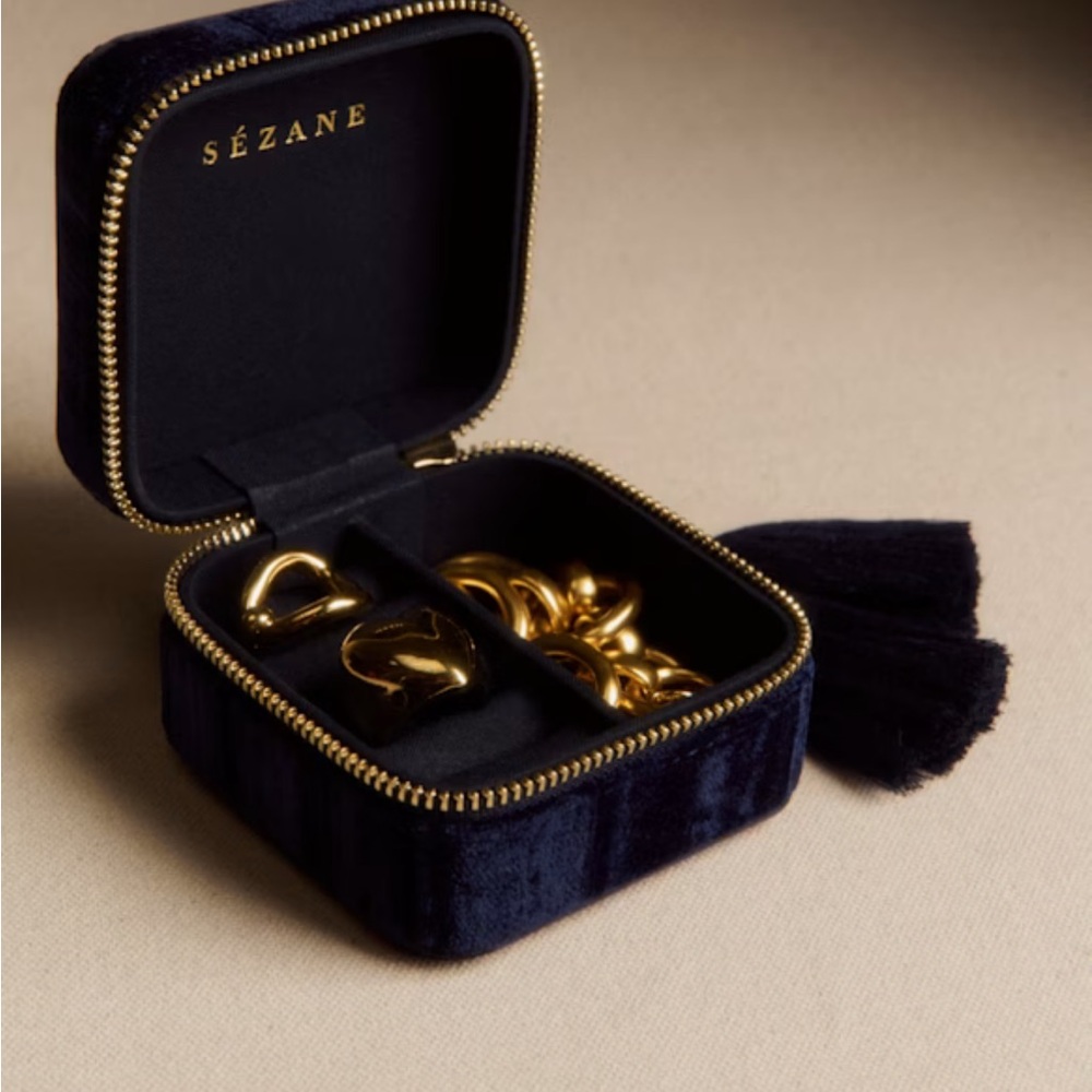 Sézane Navy Velvet Jewelry Case with Gold Zipper and Tassel
